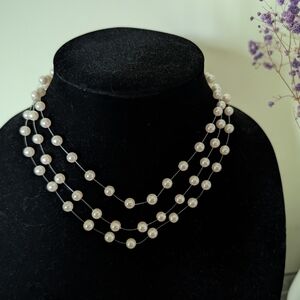 Elegant Pearl Necklace